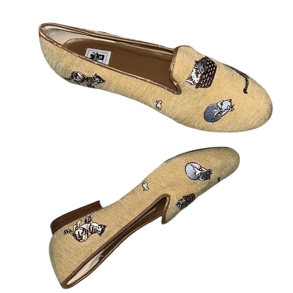 Storybook Knits Tan Embroidered Cats Cloth Loafers - 9.5 - Picture 2 of 13